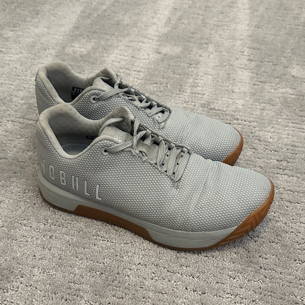 NOBULL Light Gray Athletic Shoes with Gum Sole